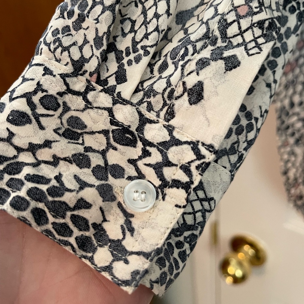 Snake pattern blouse - Picture 5 of 8